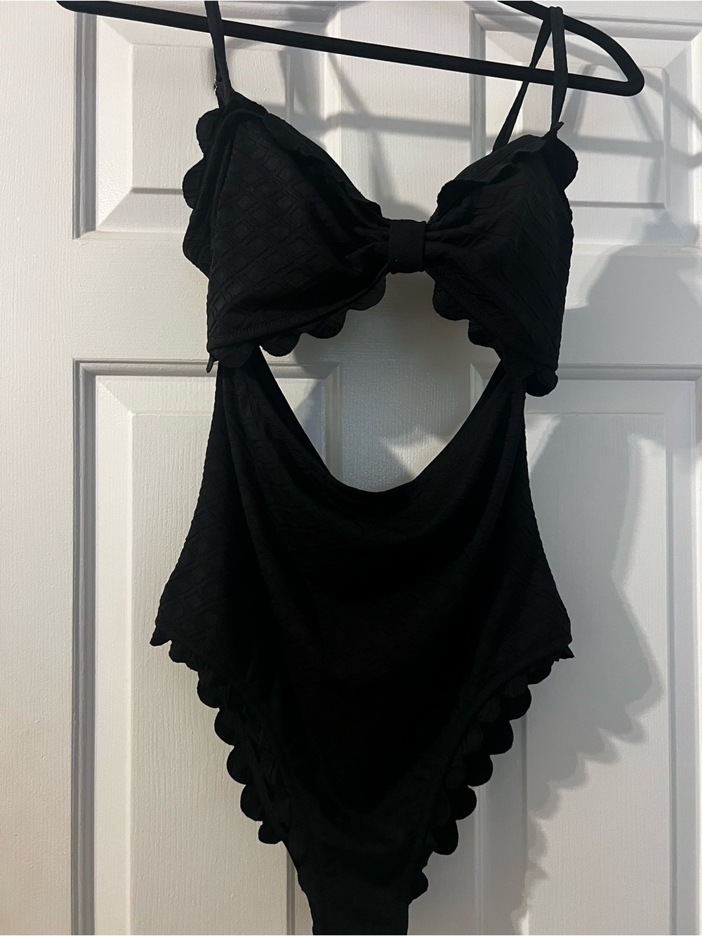 Cupshe Black Scalloped Bow One-Piece Swimsuit -